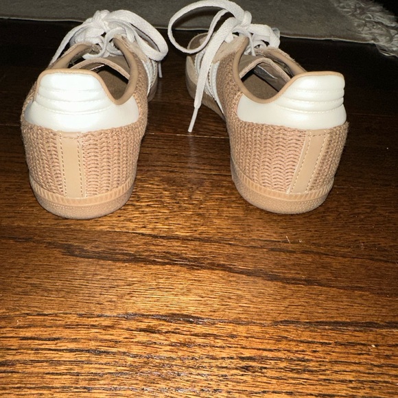 Adidas Mesh Tan Samba Sneakers (size 5) - Picture 3 of 5